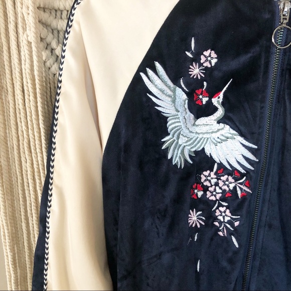 Anthropologie paper crane velvet bomber jacket M - Picture 3 of 8